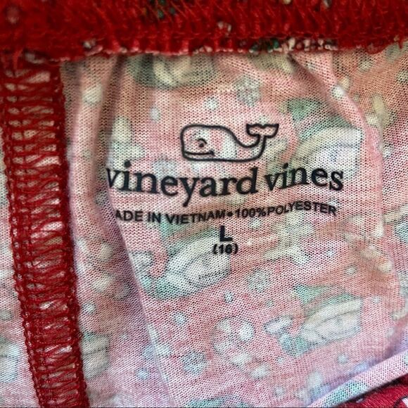 Vineyard Vines Christmas Santa Whale Pajama’s Pants - Picture 4 of 6
